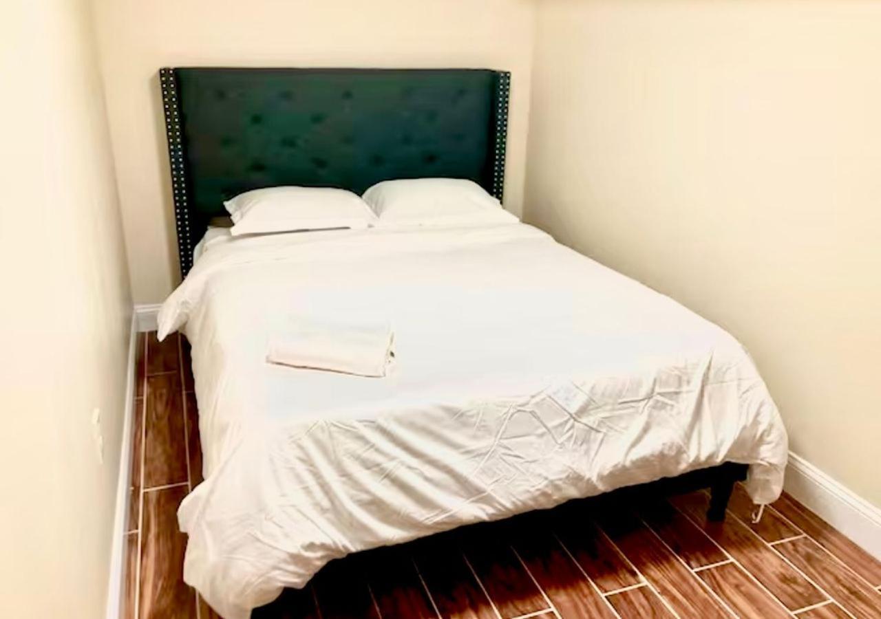 Newly Renovated Guest Rooms Near Transportation Philadelphia Exterior foto